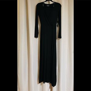 Lulus - Black, long sleeved maxi dress with slit
